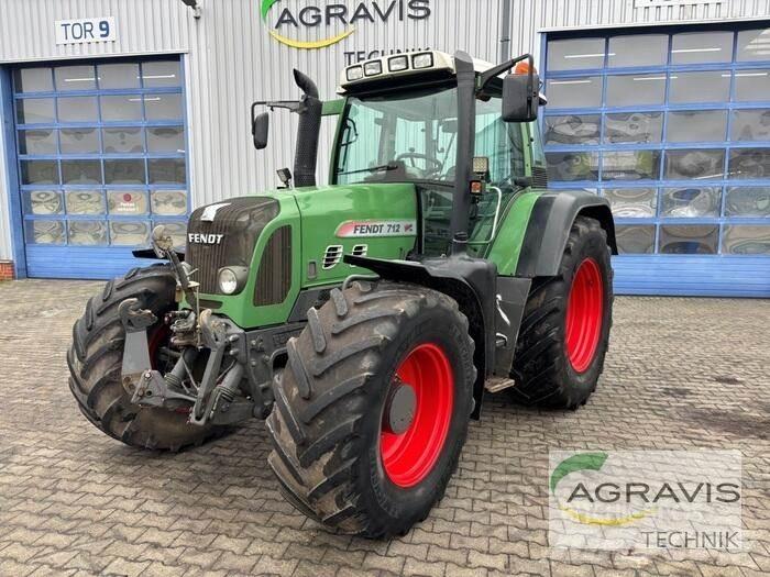 Fendt 712 VARIO Traktorit