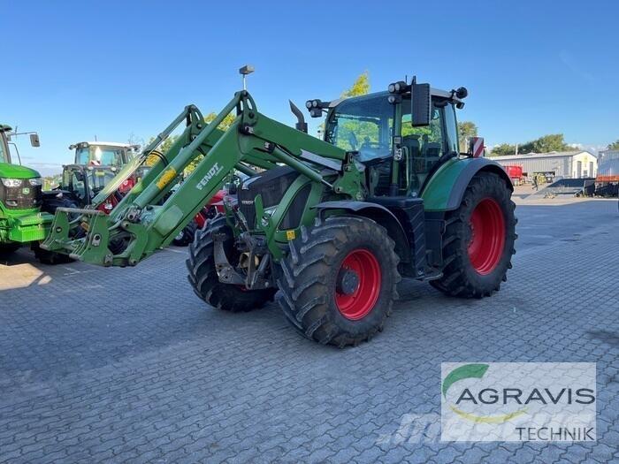 Fendt 718 VARIO S4 Traktorit