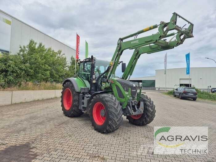 Fendt 718 VARIO S4 Traktorit