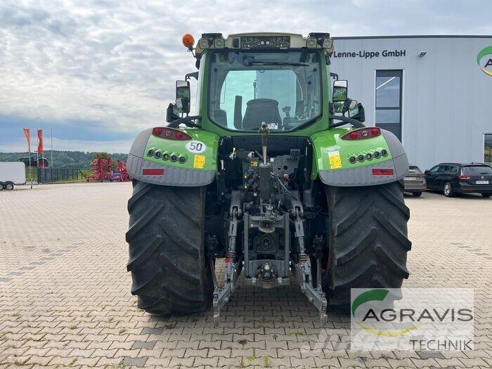 Fendt 718 VARIO S4 Traktorit