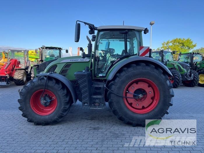 Fendt 720 VARIO S4 Traktorit
