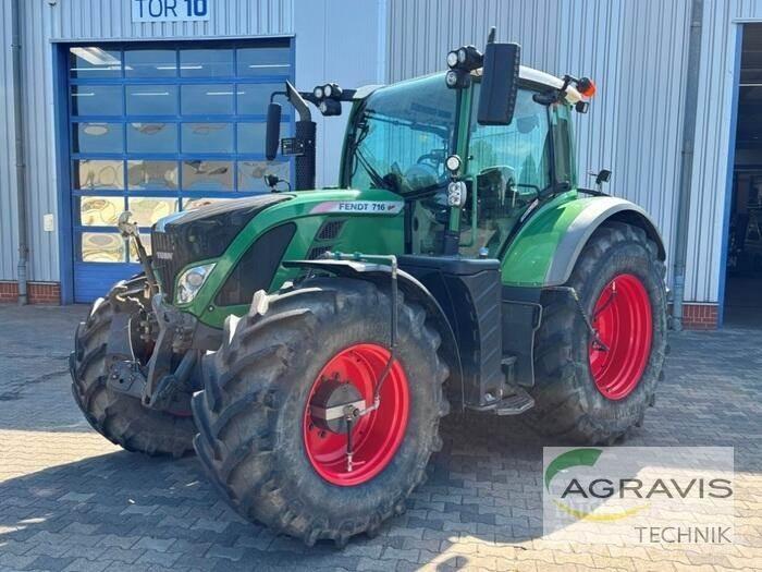 Fendt 720 VARIO SCR Traktorit