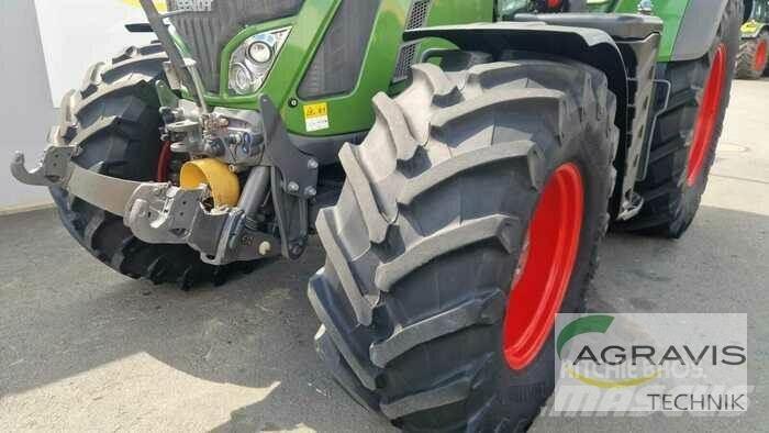 Fendt 724 VARIO S4 Traktorit