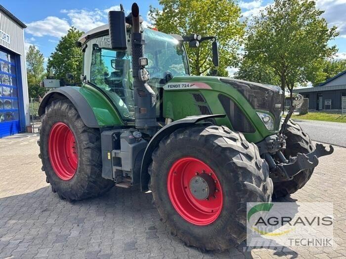 Fendt 724 VARIO S4 Traktorit