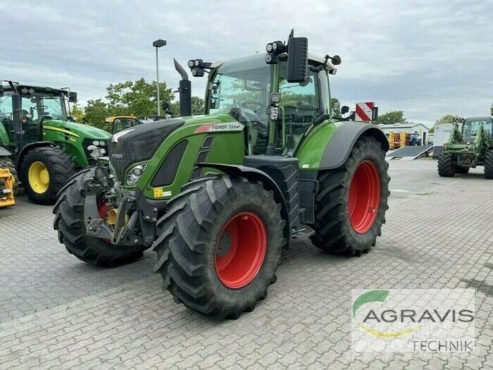 Fendt 724 VARIO S4 Traktorit