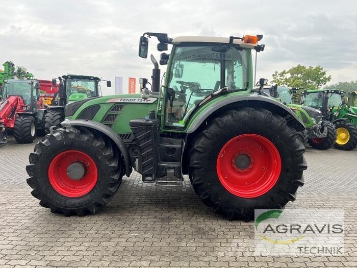 Fendt 724 VARIO SCR Traktorit