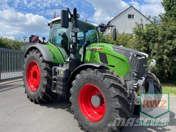 Fendt 728 VarioGen7 Traktorit