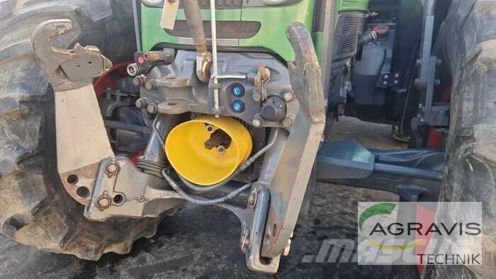 Fendt 818 VARIO Traktorit
