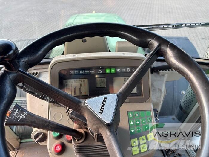 Fendt 820 VARIO Traktorit
