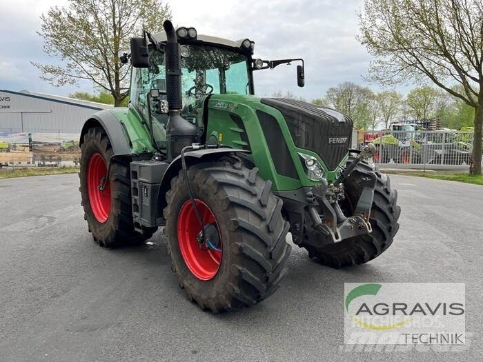 Fendt 824 VARIO S4 Traktorit