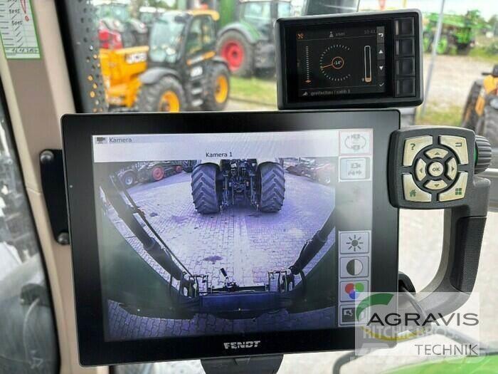 Fendt 824 VARIO S4 Traktorit