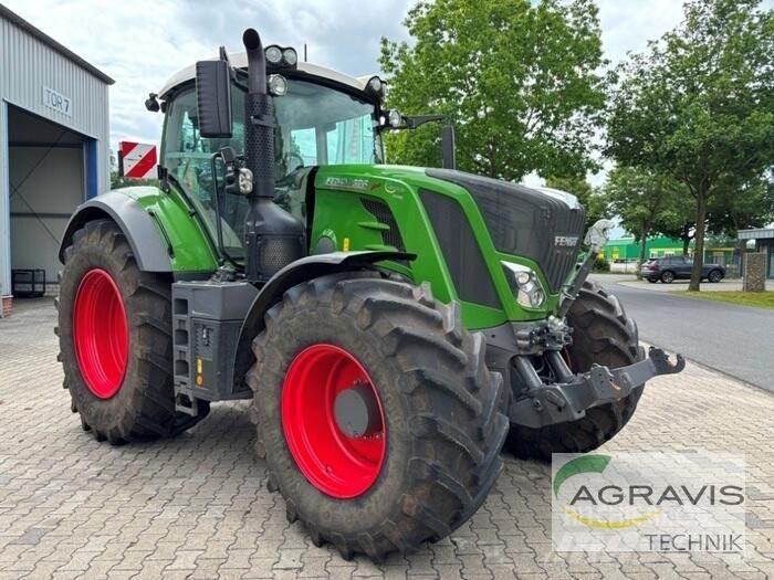 Fendt 826 VARIO S4 Traktorit
