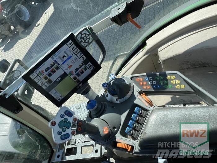 Fendt 828 Vario S4 Traktorit