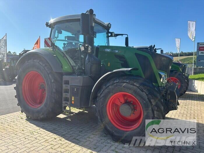 Fendt 828 VARIO S4 Traktorit