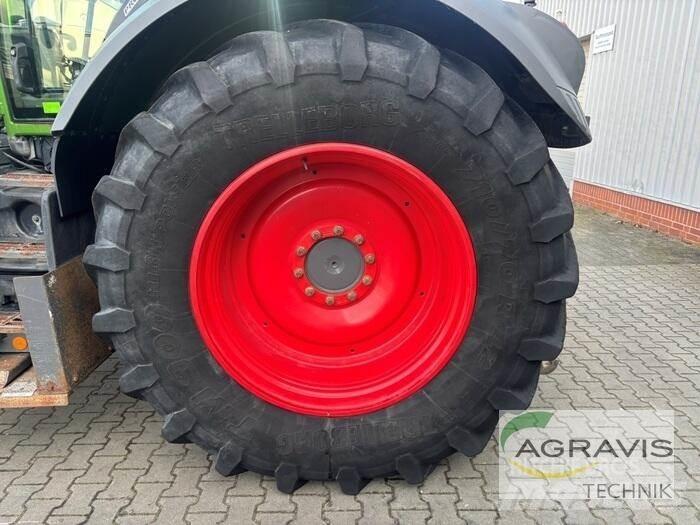 Fendt 828 VARIO S4 Traktorit