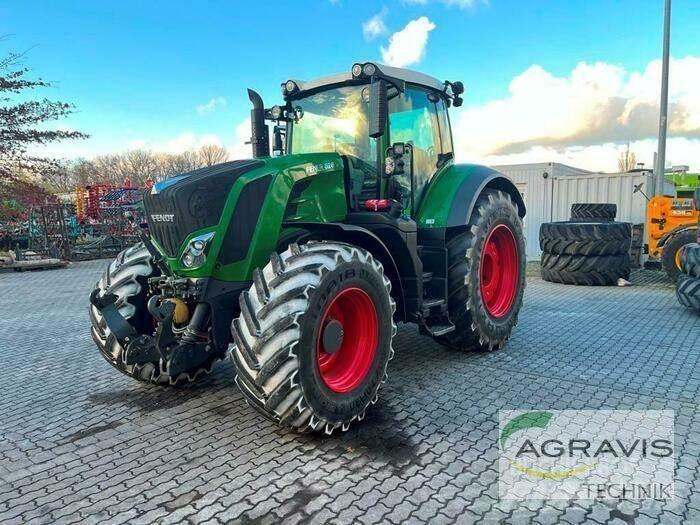 Fendt 828 VARIO S4 Traktorit
