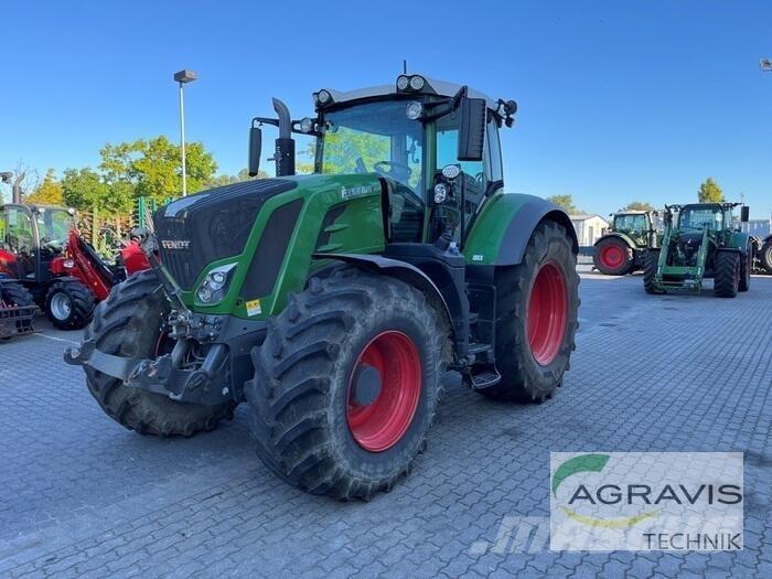 Fendt 828 VARIO S4 Traktorit