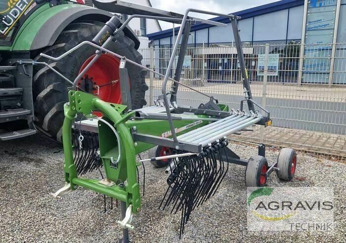 Fendt FORMER 456 DN Pöyhimet ja haravat