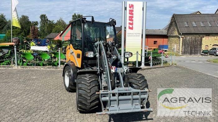 GiANT G5000 Pyöräkuormaajat