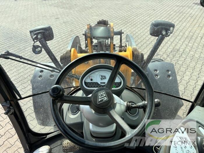 JCB 409 Pyöräkuormaajat