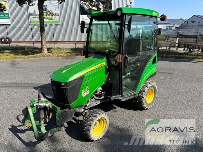 John Deere 1026 R Traktorit