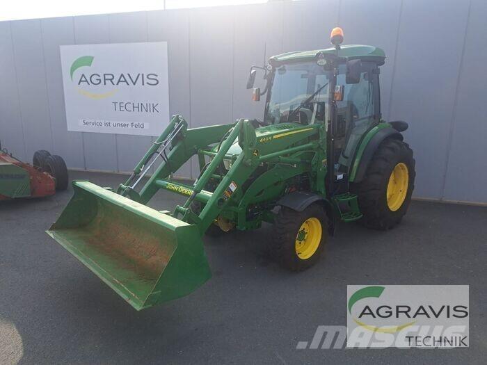 John Deere 4066 R Traktorit