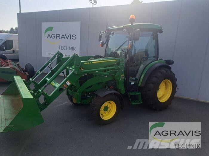 John Deere 4066 R Traktorit