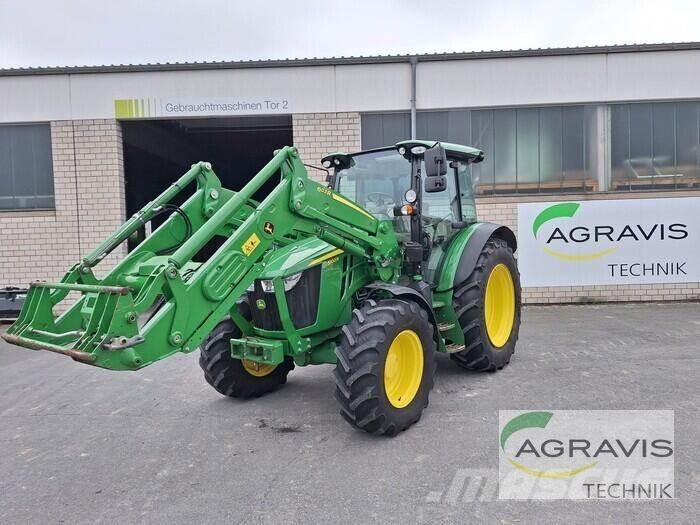 John Deere 5100 R Traktorit