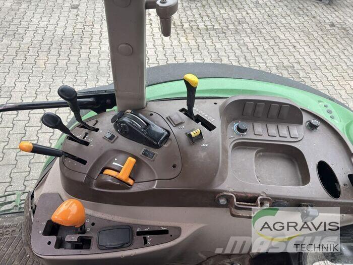 John Deere 5620 Traktorit