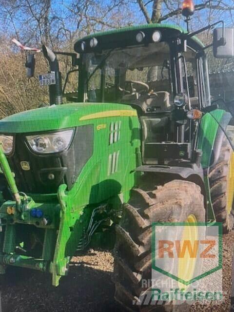 John Deere 6115 M Traktorit