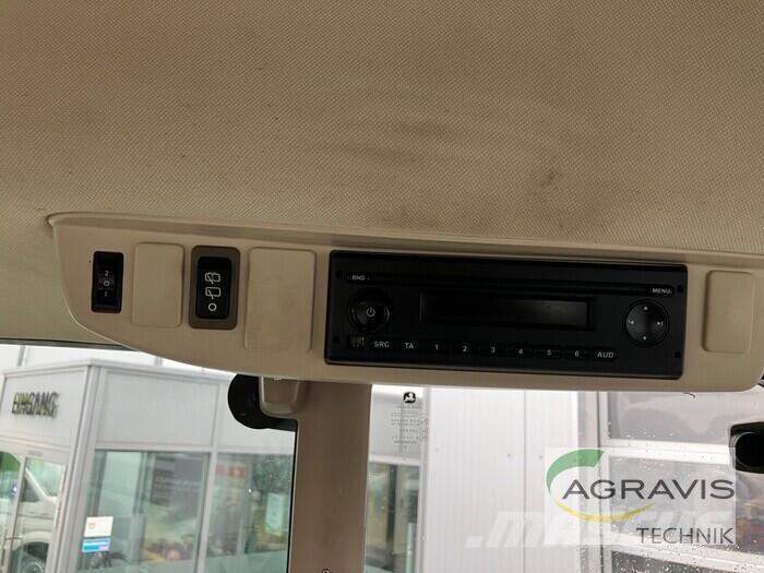 John Deere 6120 M Traktorit