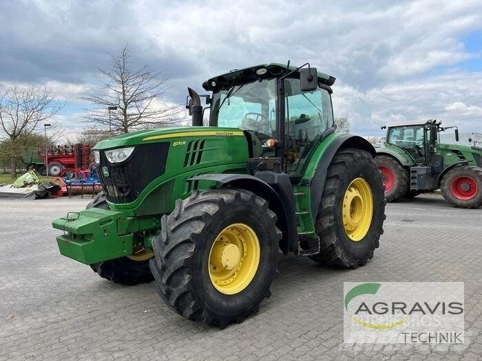 John Deere 6170 R Traktorit