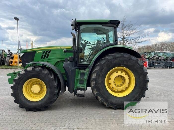 John Deere 6170 R Traktorit