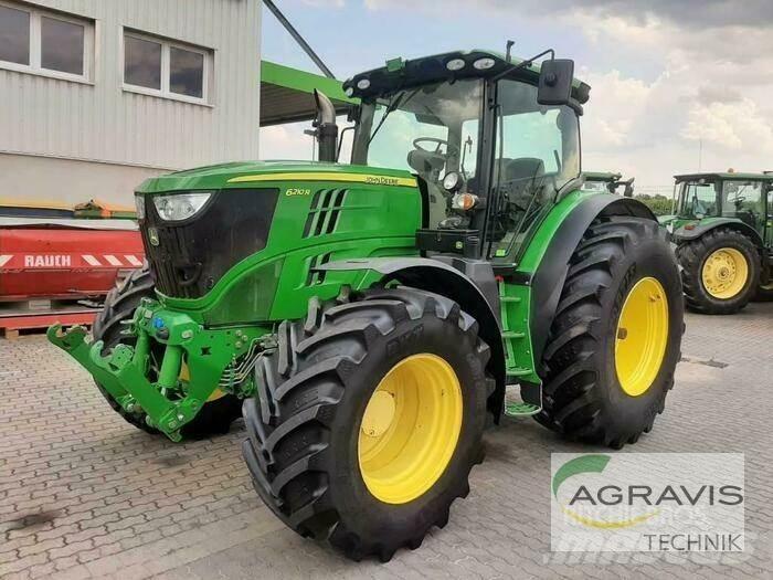 John Deere 6210 R Traktorit