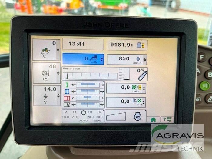 John Deere 6210 R Traktorit