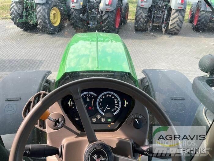 John Deere 6250 R Traktorit