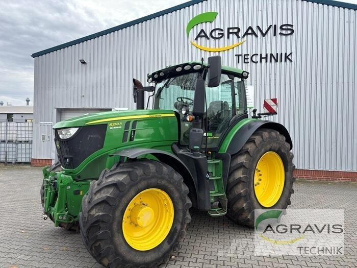 John Deere 6250 R Traktorit