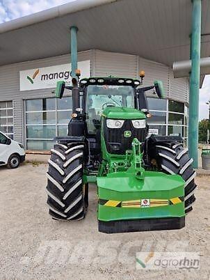 John Deere 6R250 Traktorit