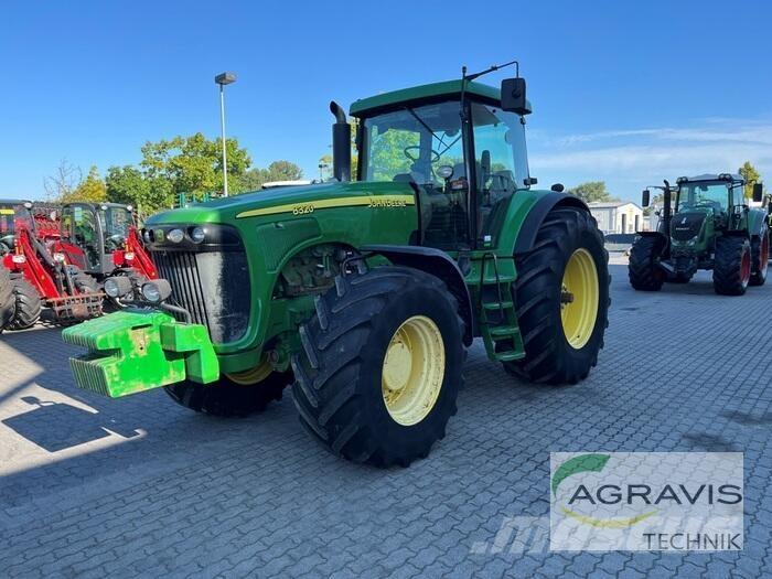 John Deere 8320 Traktorit