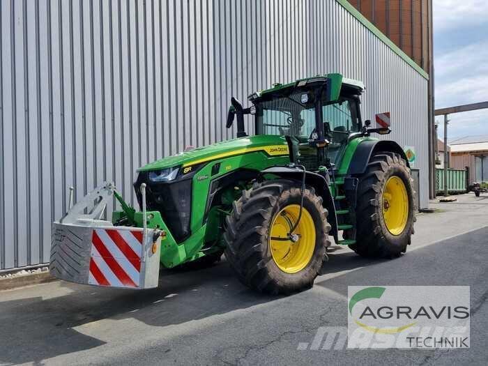 John Deere 8R 310 Traktorit