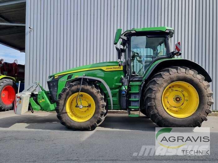 John Deere 8R 310 Traktorit