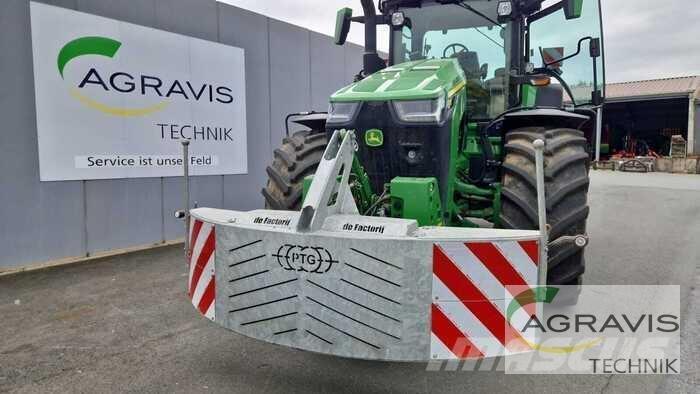 John Deere 8R 310 Traktorit