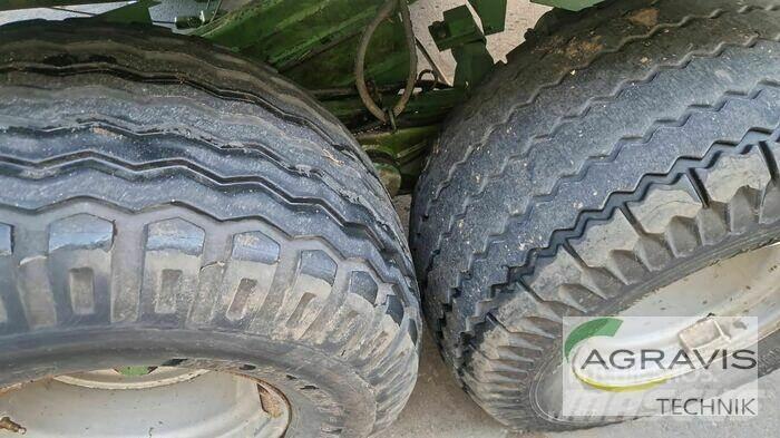 Krone BIG PACK 120-80 Kanttipaalaimet