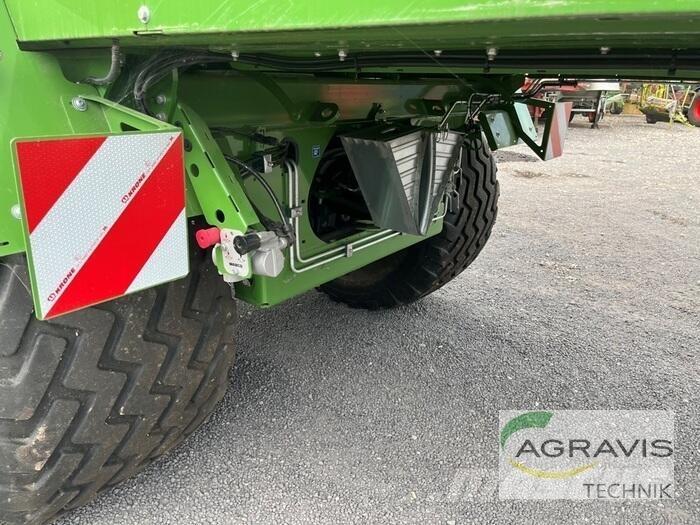 Krone GX 440 Keräävät noukinvaunut ja silppurivaunut