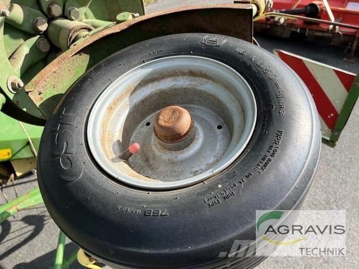Krone KW 7.70/6 Pöyhimet ja haravat