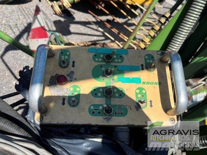 Krone SWADRO 1250 Pöyhimet ja haravat
