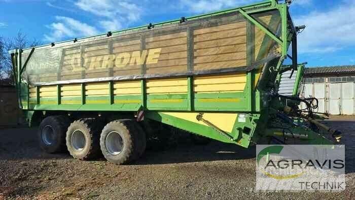 Krone TX 560 Keräävät noukinvaunut ja silppurivaunut