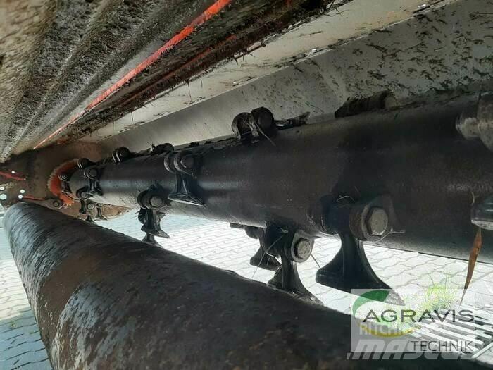Kuhn BP 8300 Pilkekoneet, klapikoneet, hakkurit ja sirkkelit