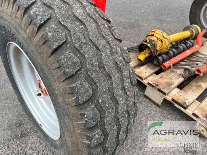 Kuhn GA 7501 Pöyhimet ja haravat