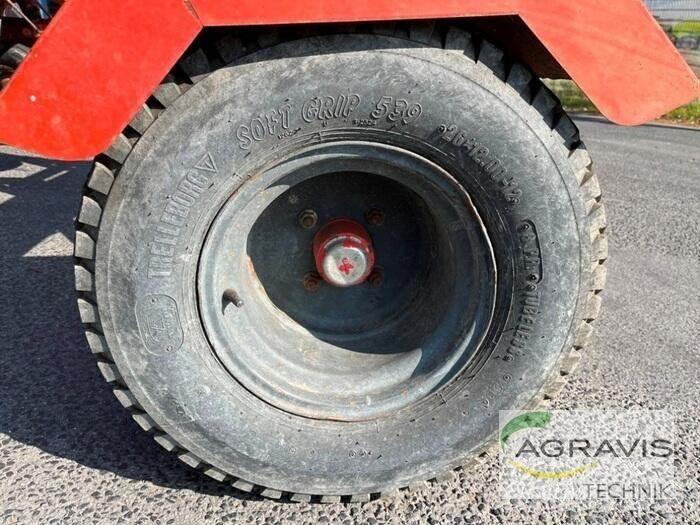 Kuhn GF 10601 TO Pöyhimet ja haravat